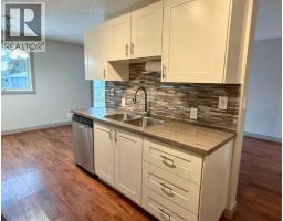 Bedroom - 3 5809 65 Street, Red Deer, AB T4N5P6 Photo 5