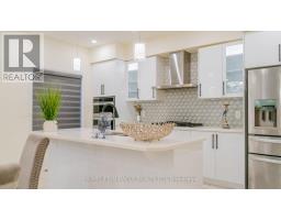 Bathroom - 18 Brewis Street, Brant, ON N3L0L2 Photo 3