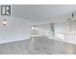 Kitchen - 5501 58 Street, Olds, AB T4H1J9 Photo 3