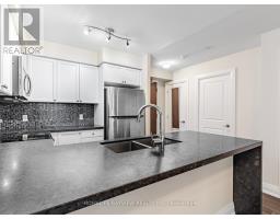 Bedroom 2 - 1015 18 Parkview Avenue, Toronto, ON M2N7H7 Photo 5