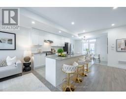 33 Riley Reed Lane, Richmond Hill, ON L4S0M3 Photo 5