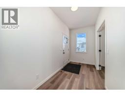 Den - 172 Southborough Common, Cochrane, AB T4C3J5 Photo 3