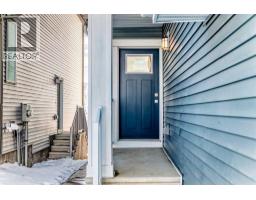 2pc Bathroom - 32 Southborough Common, Cochrane, AB T4C3J7 Photo 2