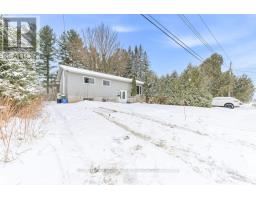 Kitchen - 904 Lea Street, Pembroke, ON K8A6H7 Photo 2