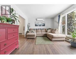 Bedroom 2 - 904 Lea Street, Pembroke, ON K8A6H7 Photo 5