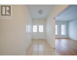 Bedroom - 19 Corridale Avenue, Whitby, ON L1M2E8 Photo 2