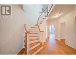 Dining room - 19 Corridale Avenue, Whitby, ON L1M2E8 Photo 3