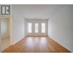 Kitchen - 19 Corridale Avenue, Whitby, ON L1M2E8 Photo 5