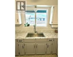4pc Bathroom - 226 Brooke Drive, Chase, BC V0E1M0 Photo 4