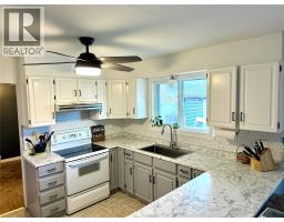 3pc Ensuite bath - 226 Brooke Drive, Chase, BC V0E1M0 Photo 2