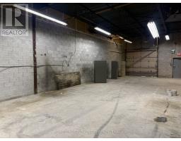 4 10 2386 Haines Road, Mississauga, ON L4Y1Y6 Photo 4