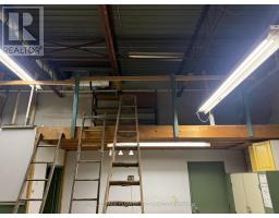 4 10 2386 Haines Road, Mississauga, ON L4Y1Y6 Photo 5