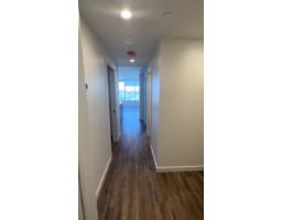 1001 10448 University Drive, Surrey, BC V3T0S7 Photo 5