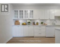 606 100 Canyon Avenue, Toronto, ON M3H5T9 Photo 4