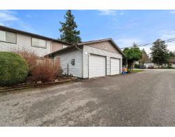 Living room - 20 46689 First Avenue Chilliwack Proper East, Chilliwack, BC V2P1X5 Photo 3