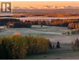Bedroom - 6029 Township Road 332, Rural Mountain View County, AB T0M1X0 Photo 3