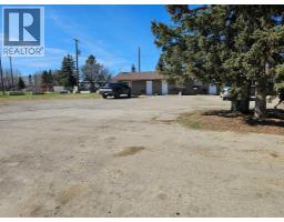 506 Main Avenue W, Sundre, AB T0M1X0 Photo 5