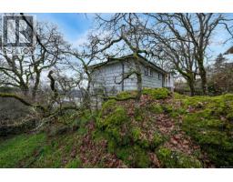 Living room - 1181 Clovelly Terr, Saanich, BC V8P1V7 Photo 5