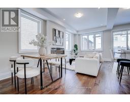 Bedroom 2 - 18 Mace Avenue, Richmond Hill, ON L4E1K8 Photo 5