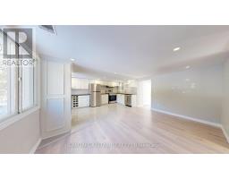 Bedroom 2 - 27 Connor Drive, Whitchurchstouffville, ON L4A2Z1 Photo 4