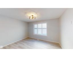 Dining room - 20 Elizabeth Gd, Spruce Grove, AB T7X3C7 Photo 2