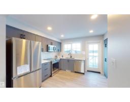 Primary Bedroom - 20 Elizabeth Gd, Spruce Grove, AB T7X3C7 Photo 5