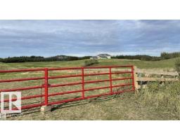Dining room - 49156 Hyw 623, Rural Camrose County, AB T4V2N1 Photo 2