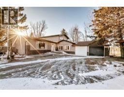 Dining room - 284211 Township Road 252, Rural Rocky View County, AB T1Z0M7 Photo 2