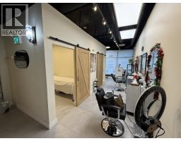 3558 Fraser Street, Vancouver, BC V5V4C6 Photo 3