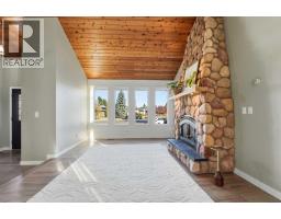 Breakfast - 30 Comfort Close, Red Deer, AB T4P2T7 Photo 4