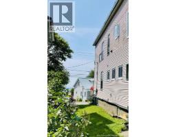 Dining room - 458 Summer Street, Saint John, NB E2M2P8 Photo 4