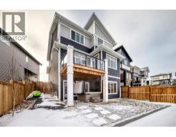 Living room - 280 Precedence View, Cochrane, AB T4C3B4 Photo 2