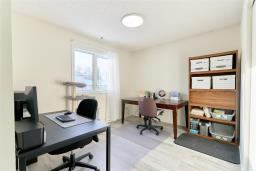 34 Lake Island Crescent, Winnipeg, MB R3T4P6 Photo 3