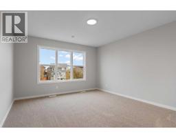 Kitchen - 106 Monterey Bay Se, High River, AB T1V0K3 Photo 4