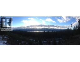 8401 Keith Wagner Way, Denman Island, BC V0R1T0 Photo 5