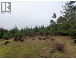 8401 Keith Wagner Way, Denman Island, BC V0R1T0 Photo 4