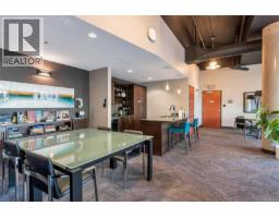 Primary Bedroom - N 607 737 Humboldt St, Victoria, BC V8W1B1 Photo 4