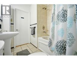 Bedroom 2 - 2286 Prospect Street, Burlington, ON L7R2A2 Photo 5