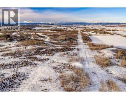 Lochend Road Twp Rd 262, Rural Rocky View County, AB T4C2H2 Photo 3