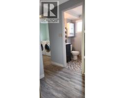 Bedroom - 1777 Autumn Road, Kelowna, BC V1P1G1 Photo 5