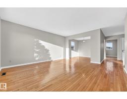 Kitchen - 9508 139 Av Nw, Edmonton, AB T5E5Z8 Photo 3