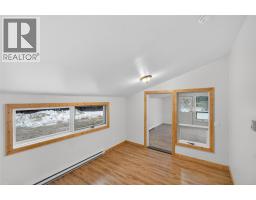 Bedroom - 3277 Loschinski Road, Revelstoke, BC V0E2S0 Photo 4