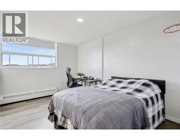 Primary Bedroom - 15 Nicklaus Drive Unit 1001, Hamilton, ON L8K5J5 Photo 4