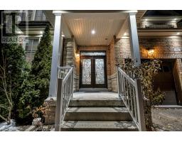 Family room - 52 Smoothwater Terrace, Markham, ON L6B0E8 Photo 4