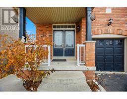 Kitchen - 31 Seahorse Avenue, Brampton, ON L6V4N7 Photo 5