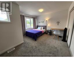 Kitchen - 2969 Murphy Place, Innisfil, ON L9S0S1 Photo 3