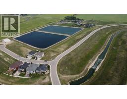 295 Muirfield Crescent, Image 3