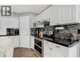 4pc Bathroom - 10633 124 Avenue, Grande Prairie, AB T8V8J2 Photo 5