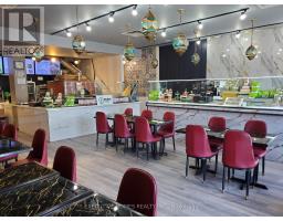 2 483 Dundas Street W, Oakville, ON L6M1L9 Photo 4