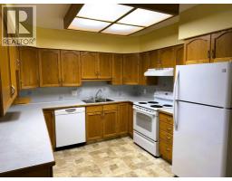 4pc Bathroom - 44 Dale Close, Red Deer, AB T4R2L5 Photo 5